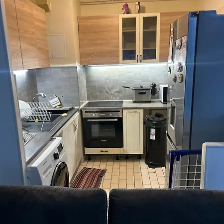Salon, Chambre, Terrasse 아파트 Courcouronnes